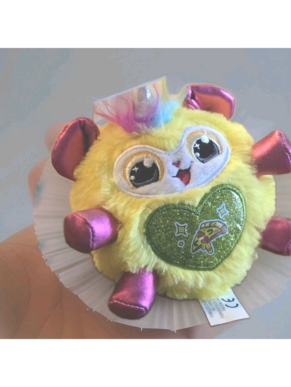 Plush Zuru Rainbocorns Yellow Pink Stuffed Animal Toy Heart Big Eye Unicorn